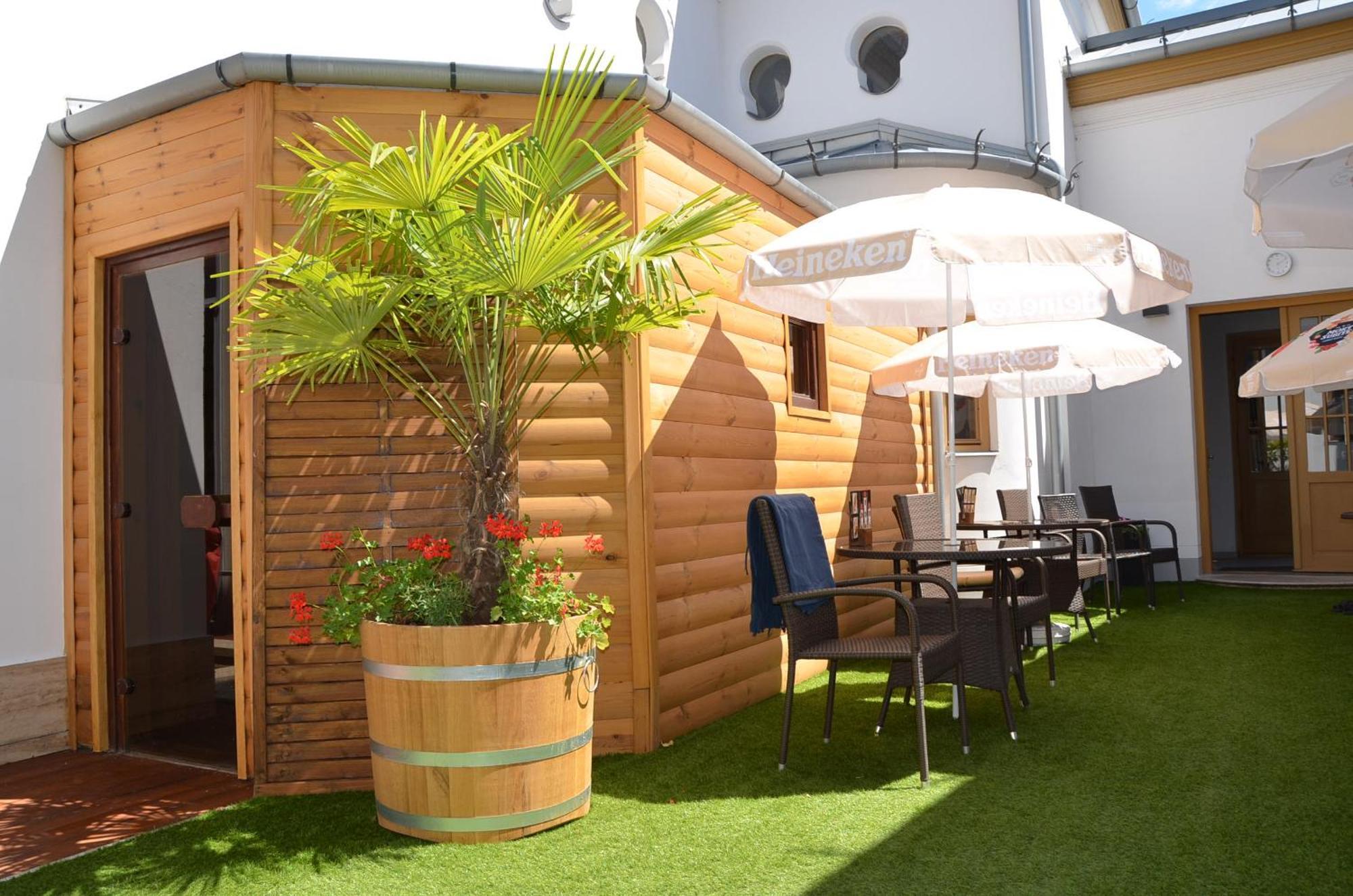 Belvaros Resort Apartman & Spa Székesfehérvár Zewnętrze zdjęcie